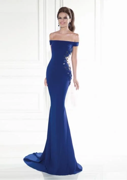 bespoke prom dressesTarik Ediz - 92572 Off Shoulder Trumpet Prom Dress