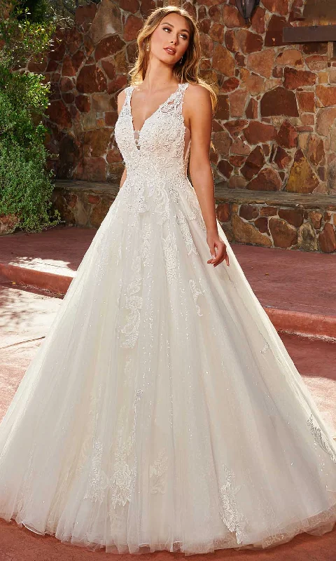 Formal Dress Shopping GuidesRachel Allan M817 - Applique A-Line Bridal Gown