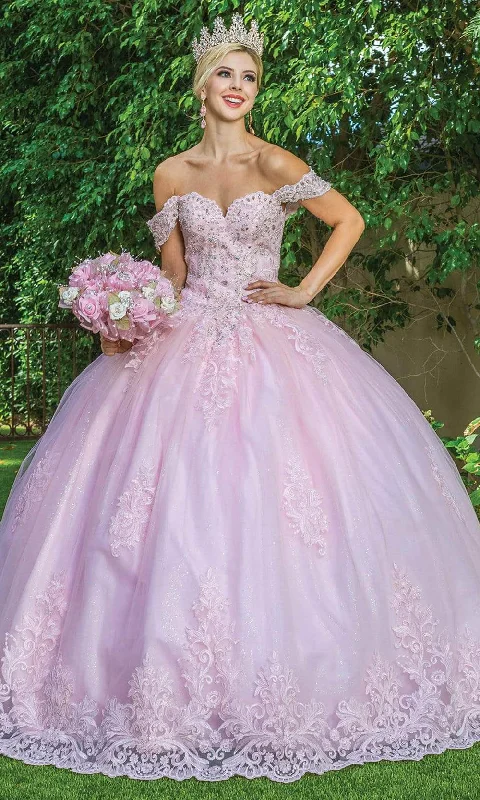 Formal Dress for Runway ShowsDancing Queen - 1581 Off Shoulder Applique Ballgown