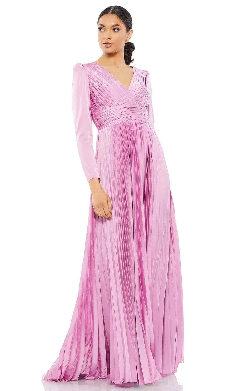 Formal Dress for Horse RacesIeena Duggal - 26542I Long Sleeve Gown